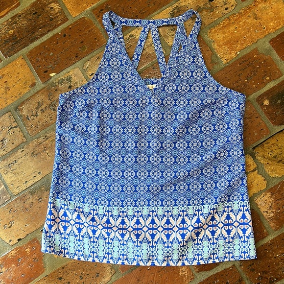Skies Are Blue + Stitch Fix Crisscross Back top szM NWOT - Picture 5 of 9